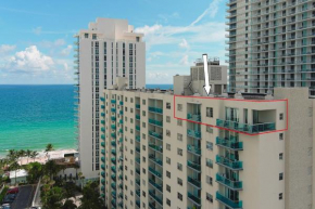 Oceanfront Luxury Penthouse On The Beach 3 Bedroom